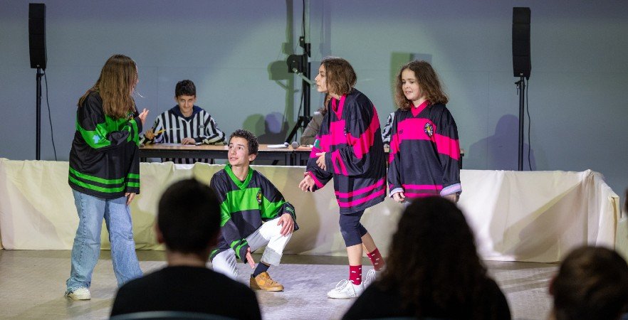 XL Impro Club : les collégiens se lâchent