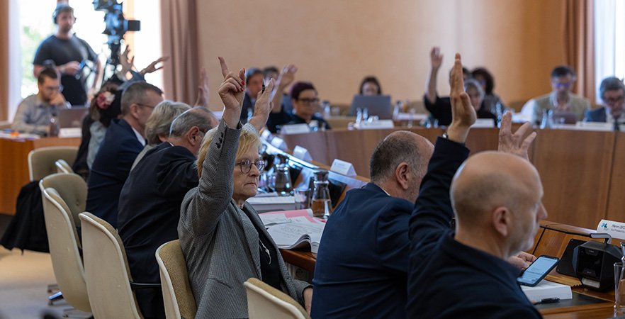 Un budget 2025 entre continuité, prudence et prévoyance